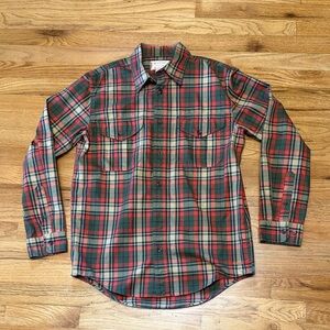 Filson lightweight Alaskan guide shirt men small plaid NWT
